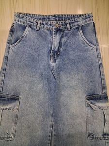 Light Wash blue denim Cargo baggy Jeans