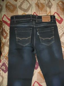 American Eagle Dark Jeans