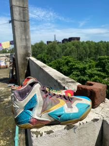 Used Sneakers