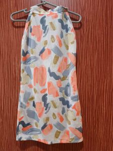 sleeveless dress with matching Purse