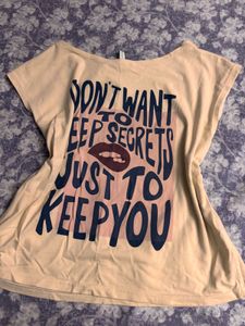 Graphic Print newme T-Shirt