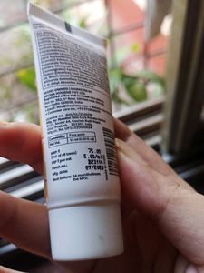 Sirona Vitamin C Face Wash New With Tag