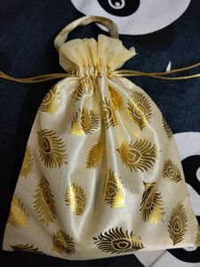 Makeup Pouch