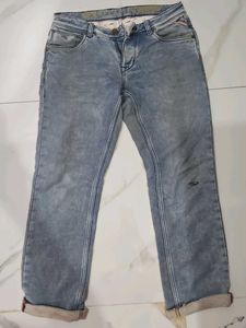 Light Wash Denim Jeans
