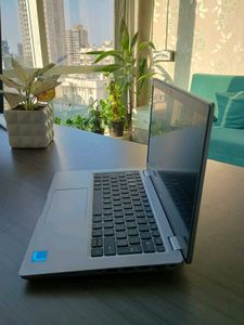 Dell Laptop - Great Condition