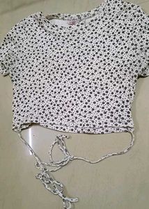 Floral Print Tie-Waist Crop Top