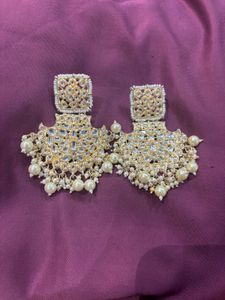 ANTI-TARNISH Elegant Kundan Drop Earrings