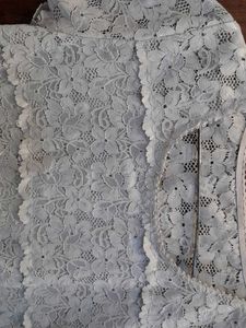 Woman&#39;s Net Top