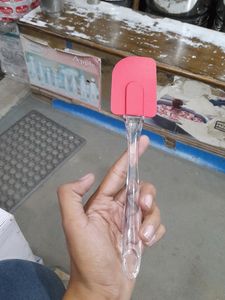 SILICON BRUSH FOR OILING
