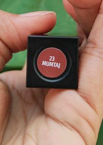 MILA BEAUTE MATTE LIPSTICK- MUMTAJ