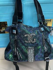 sequence shoulder bag