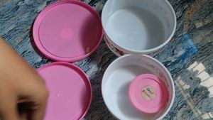 Tiffin Box In 3- Sitter Stainless With Gift