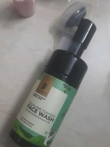 Skincare Bundle: Pond&#39;s, Pilgrim, Gulabari &amp; More!