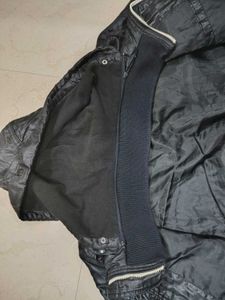 Stylish Black Quilted Hooded Jacket