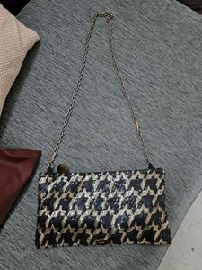 Mango Clutch/sling