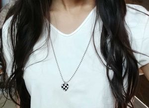 Long heart necklace