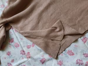 PINK RIBBED KNIT TOP