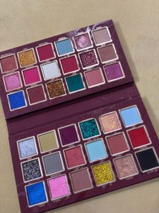 Colors Queen Shringar Eyeshadow Palette