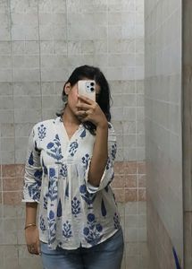 Floral Print Short kurti