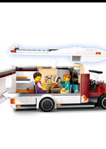 LEGO City Holiday Camper Van