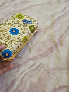 Floral Embroidered Clutch