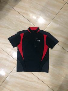 NORTH FACE TEK T SHIRT