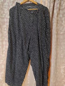 Plus Size Polka Dot Zippered Pants