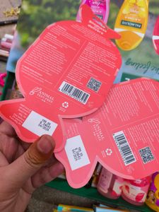(Sealed) Candy Melts Strawberry Sorbet Lip Balms