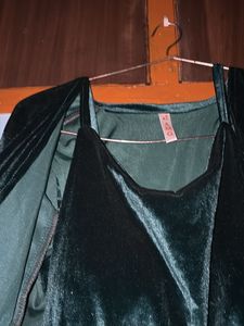 Elegant Green Velvet Dress