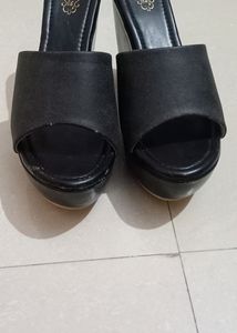 Black High Wedges