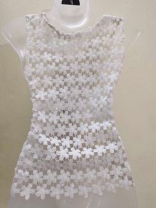 🎀 Beautiful Corchet Floral Top