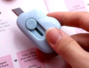 SMALL KEYCHAIN CUTTER