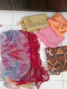 4 Dupattas