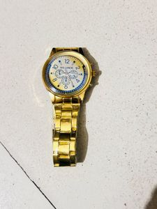 Man  Golden willande Beautiful Watch