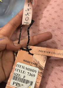 Elegant Pink Midi Dress