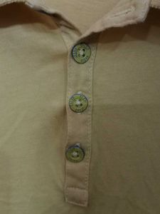 CALVIN KLEIN Men&#39;s Yellow Tshirt