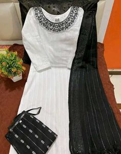 Elegant White &amp; Black Embroidered Kurti Set