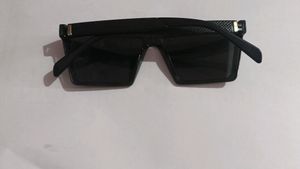 Black goggles for men 🤓😎