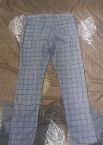 Checked Pattern Pants