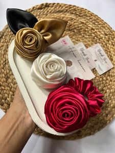 rose scrunchie