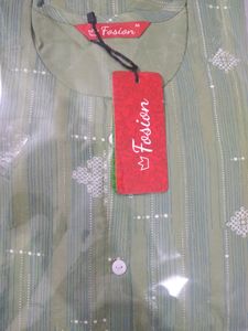 Fosion Brand New Kurti 30% off on MRP