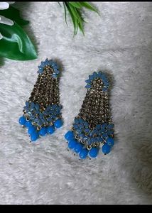 Blue Flower &amp; Bead Dangle Earrings