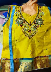 Pattu Pavadai  Sattai