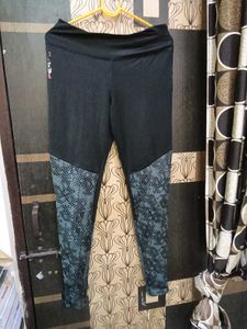 Stylish Printed Leggings