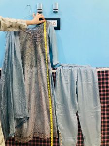 Elegant pakistani designer suit