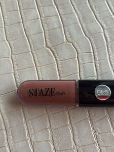 Staze 2-in-1 Liquid Lipstick Shade 04 I’m shy