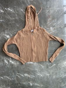 hoodie top