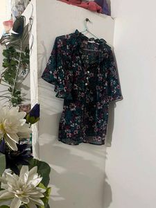 Floral Print Top with innerwear ❤️🩷🤎💙