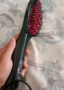 Vega Straightener Hair Brush
