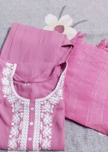 Lucknowi Embroidery Kurta Set